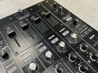Pioneer DJM-900NXS2 + Flightcase ( 023312 )