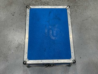 Pioneer DJM-900NXS2 + Flightcase ( 023312 )