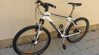 Bicicleta Trek 3700 MTB