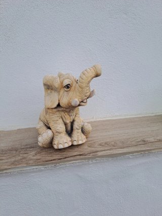 Lote de figuras de jardín (En Gandia)