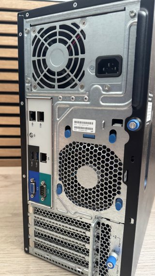 Servidor HP ProLiant ML310e 24GB RAM + 40TB