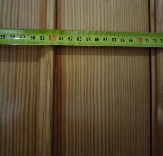Puertas de interior.  Madera de pino