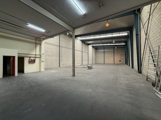 Nave industrial en alquiler en La Fortuna en Leganés