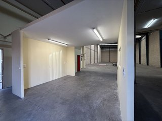 Nave industrial en alquiler en La Fortuna en Leganés