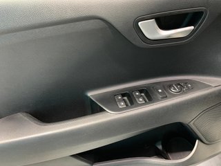 KIA STONIC 1.0 T-GDi 88kW (120CV) MHEV iMT Drive