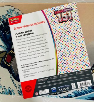 Pokémon 151 + Evoluciones Prismaticas Binder