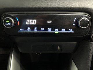 TOYOTA YARIS 120H 1.5 ACTIVE TECH HÍBRIDO
