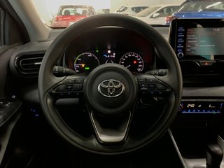 TOYOTA YARIS 120H 1.5 Business Plus
