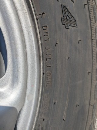 Llantas Toyota Land Cruiser 90-95 + Neumáticos