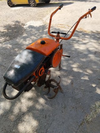 Motocultor o motoaza PIVA Mula de 9 cv
