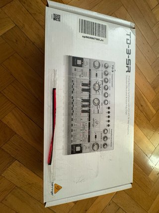 Behringer TD-3 Sintetizador Analógico