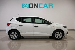 DACIA SANDERO TCe Essential