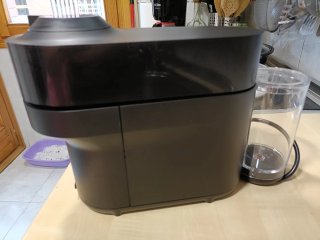 Cafetera Nespresso Vertuo Negra