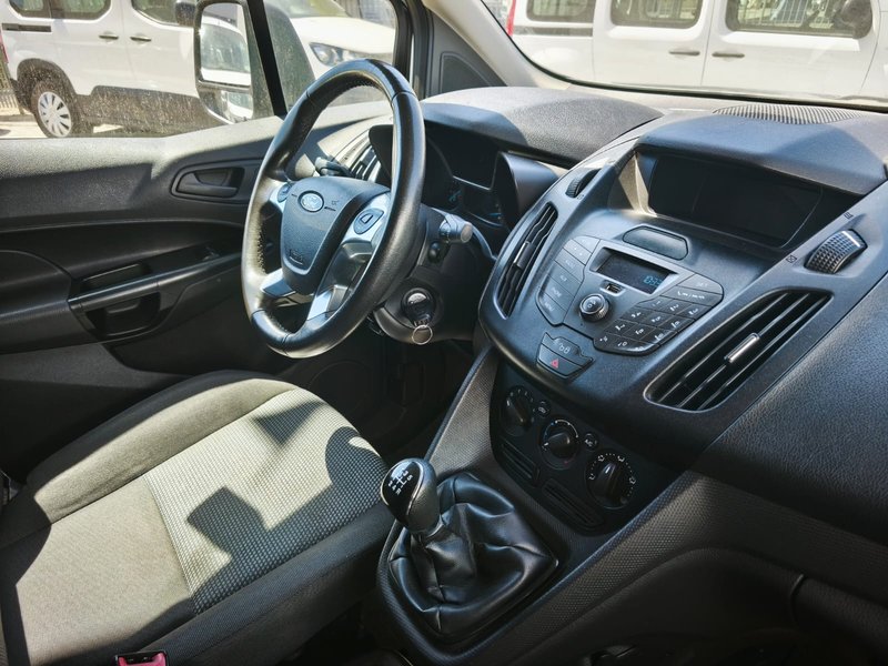 Ford Tourneo Connect 2018, foto 12