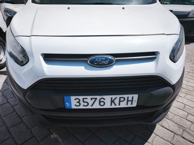 Ford Tourneo Connect 2018, foto 19