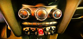 MINI Mini 2015 F56 / FINANCIADO / GARANTIA