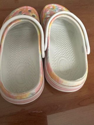 Zuecos Crocs multicolor
