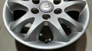 JUEGO LLANTAS KIA CARNIVAL R17