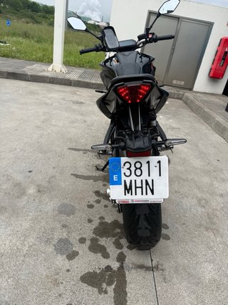 Yamaha MT-07 2022 pure negra