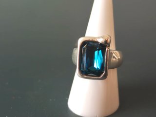 Anillo Plata Piedra Azul Marino