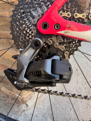 Cambio Sram Rival XPLR AXS 12v