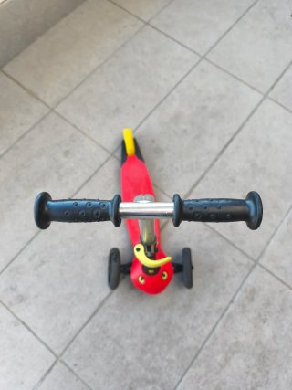 Patinete 3 Ruedas Rojo y amarillo