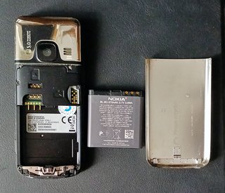 Móvil Nokia 6700c-1 Plata