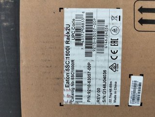 UPS Eaton 5SC 1500I RACK2U 1,5 kVA 1050W 8 salidas