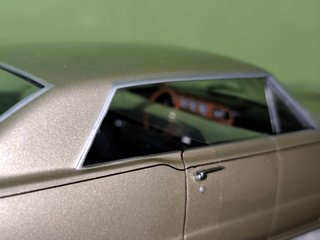 Coche a escala Pontiac GTO 1965 Beige