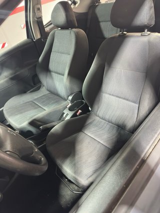 Peugeot 207 2006