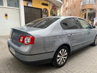 Volkswagen Passat 2010