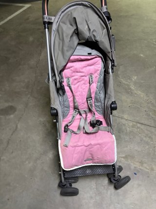 Silla de paseo McLaren gris y rosa