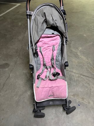 Silla de paseo McLaren gris y rosa