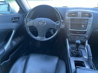 Lexus IS 220 d