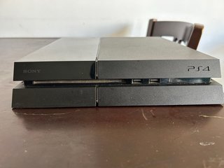 PS4 500GB con Mando Incluido