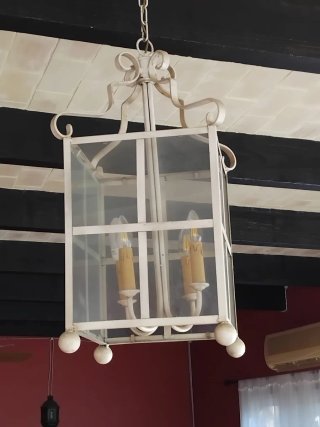 Lámpara de forja y cristal