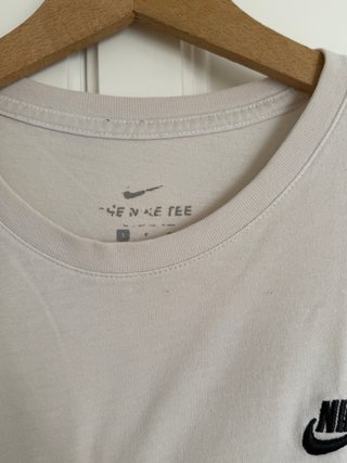 Camiseta Nike Club Tee Sportswear- TALLA S