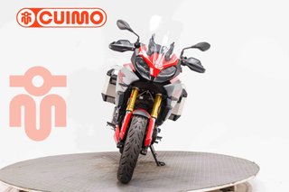 BMW F 900 XR