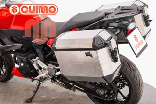BMW F 900 XR
