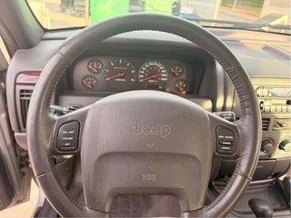 Jeep Grand Cherokee año 2000 (127.000km)