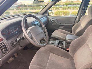 Jeep Grand Cherokee año 2000 (127.000km)