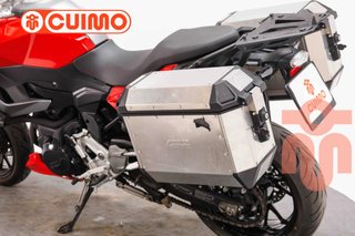 BMW F 900 XR