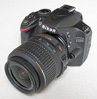 Cámara Nikon D3200 24.2 megapíxeles Full HD 1080p