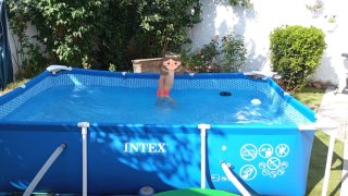 Piscina familiar Intex azul