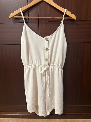 Mono corto de verano beige