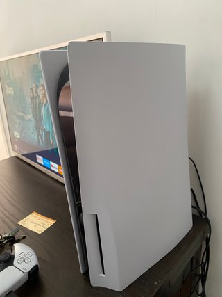 PlayStation 5 825GB