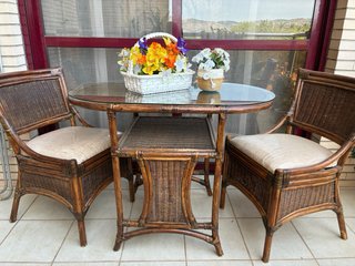 Ofertón! Conjunto Mesa y Sillas Terraza Mimbre