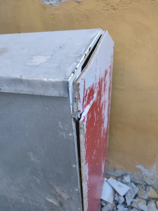 Mueble para termo  Gris y Rojo