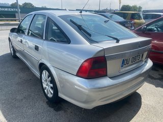 Opel Vectra 2000