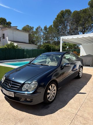 Mercedes-Benz  CLK 2005